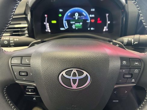 Certified 2025 Toyota Camry SE w/ Multimedia Upgrade Package FWD image 30