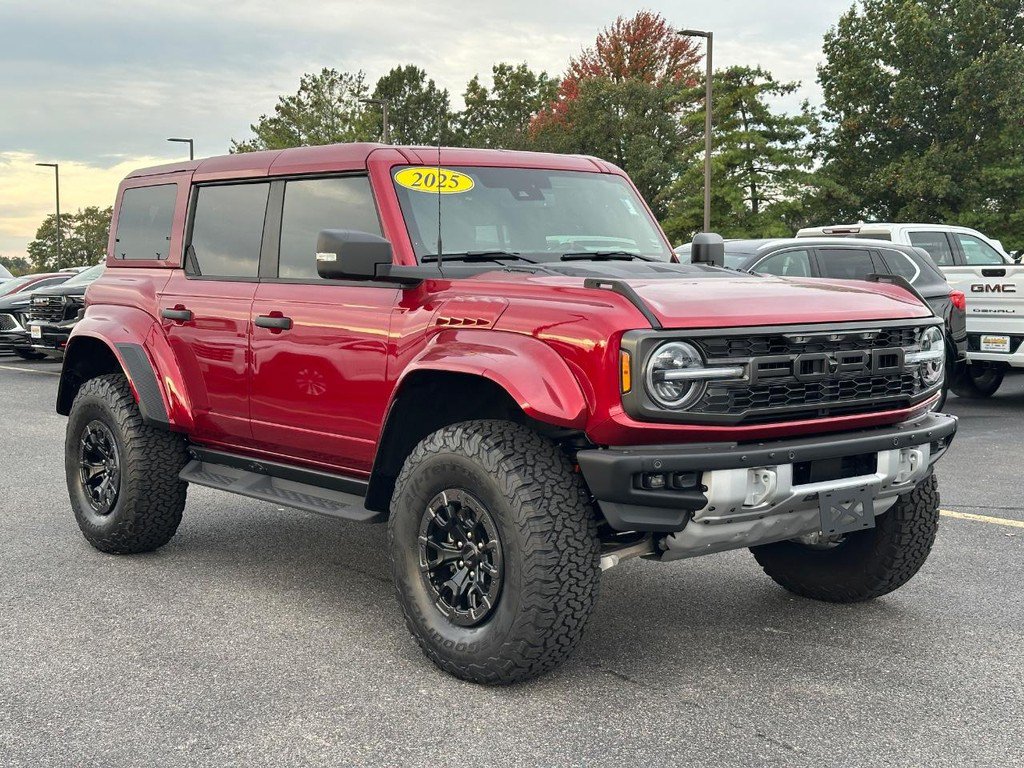 Used 2025 Ford Bronco Raptor AWD/4WD image 2
