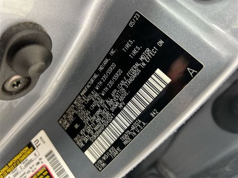 Used 2023 Toyota Highlander Limited image 29