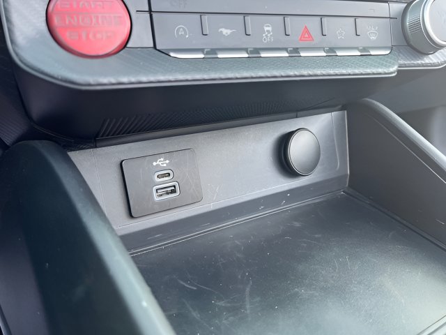 Used 2025 Ford Mustang Premium RWD image 21