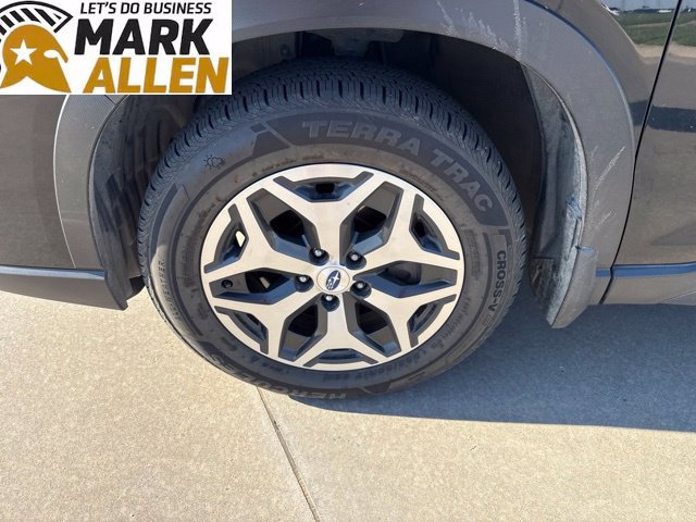 Used 2019 Subaru Forester Premium AWD/4WD image 7