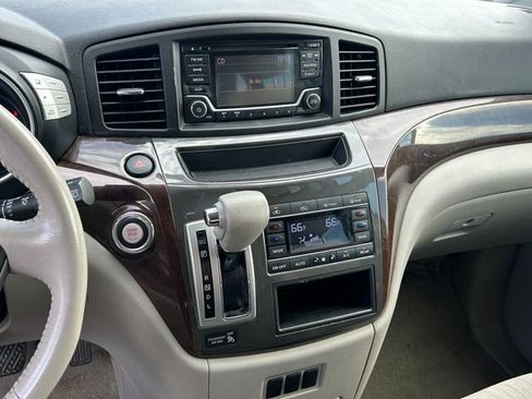 Used 2015 Nissan Quest SV FWD image 12