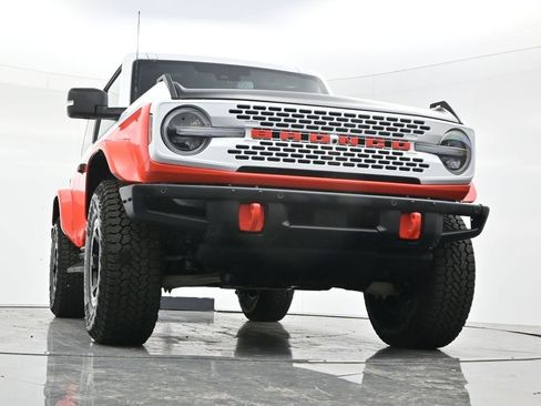 Used 2025 Ford Bronco Stroppe Edition AWD/4WD image 40