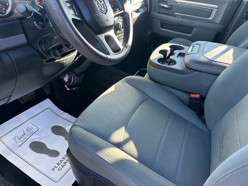 Used 2017 RAM 3500 SLT w/ Protection Group image 36