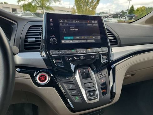 Certified 2024 Honda Odyssey Touring image 19