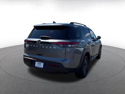 Used 2025 Nissan Pathfinder SV FWD image 15