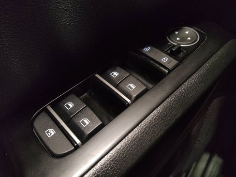 Used 2025 Kia Soul LX w/ LX Technology Package image 27