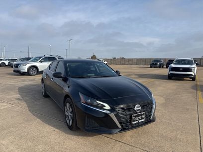 Certified 2025 Nissan Altima 2.5 S