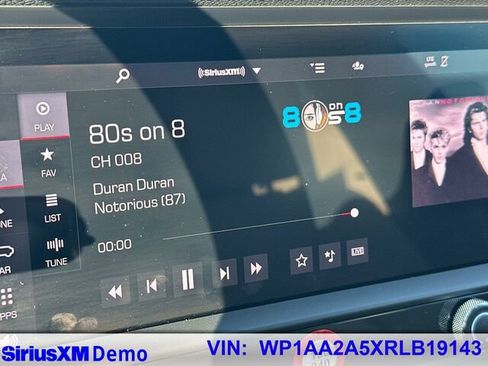 Used 2024 Porsche Macan image 38