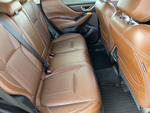 Used 2021 Subaru Forester Touring w/ Popular Package #2 image 12