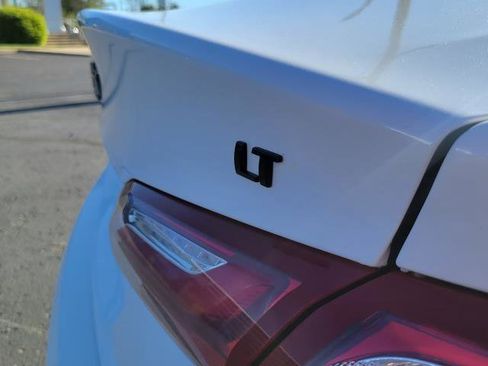 Used 2024 Chevrolet Malibu LT w/ Sport Edition FWD image 23