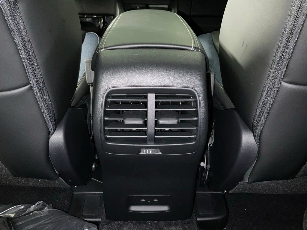 New 2026 Ford Bronco Sport Outer Banks AWD/4WD image 17