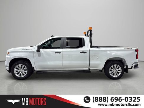 Used 2021 Chevrolet Silverado 1500 Custom AWD/4WD image 6