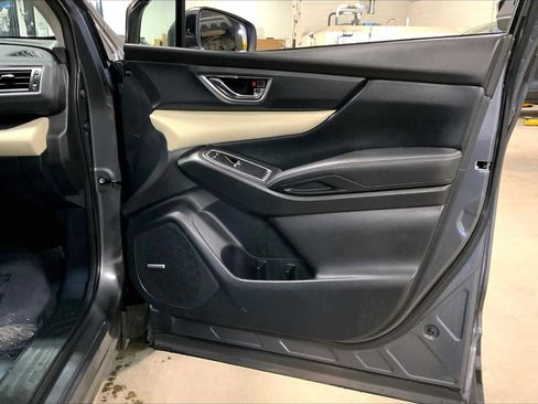 Used 2020 Subaru Ascent Limited w/ Technology Package image 22