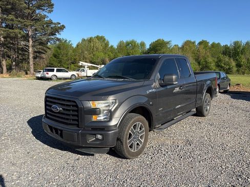 Used 2015 Ford F150 XLT w/ Equipment Group 301A Mid image 5