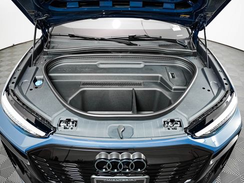 New 2027 Audi Q6 e-tron Premium Plus AWD/4WD image 4