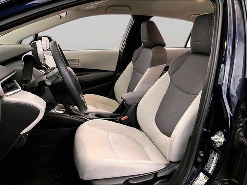 Used 2022 Toyota Corolla LE FWD image 24
