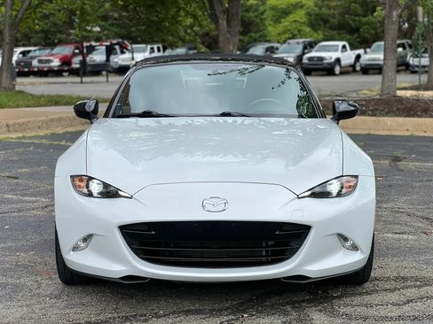 Used 2016 MAZDA MX-5 Miata Sport RWD image 8