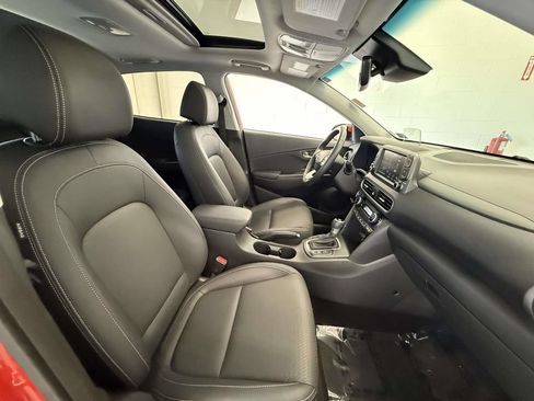 Used 2019 Hyundai Kona Ultimate FWD image 14