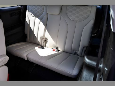 Used 2020 Hyundai Palisade Limited AWD/4WD image 17