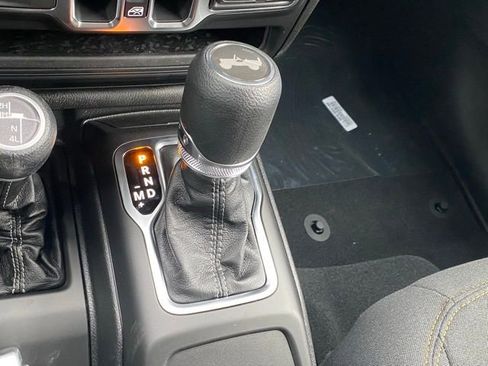 New 2026 Jeep Wrangler Unlimited Sport AWD/4WD image 11