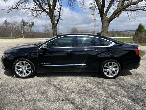 Used 2017 Chevrolet Impala Premier image 2