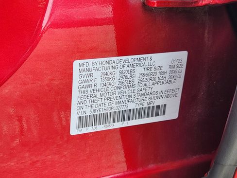 Used 2023 Acura MDX SH-AWD w/ Advance Package image 28