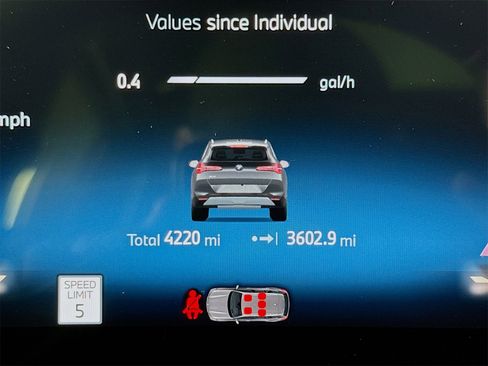 Used 2025 BMW X3 xDrive30i w/ Convenience Package image 11