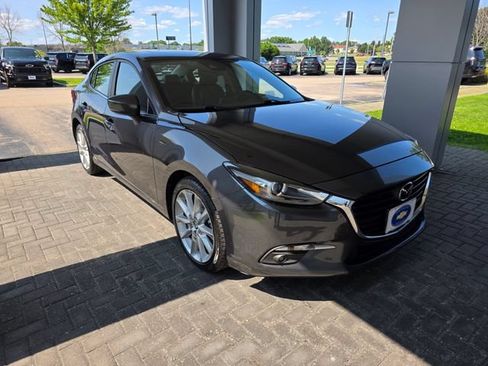 Used 2017 MAZDA MAZDA3 Grand Touring w/ Premium Equipment Package FWD image 5