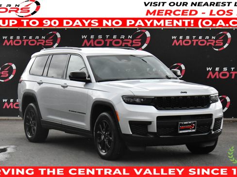 Used 2024 Jeep Grand Cherokee L Laredo AWD/4WD image 1
