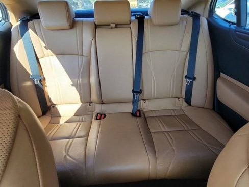 Used 2023 Lexus ES 350 Ultra Luxury w/ Accessory Package (Z1) image 5