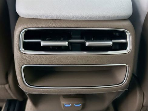 New 2026 Genesis GV70 2.5T Advanced image 18