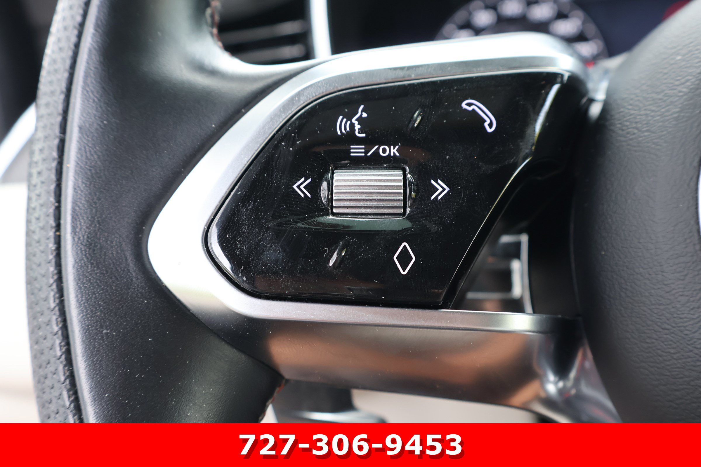 Used 2021 Jaguar F-PACE SVR AWD/4WD image 25