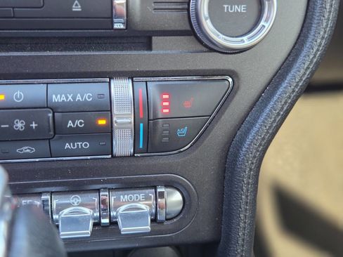 Used 2017 Ford Mustang GT Premium image 10