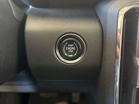 Certified 2024 GMC Acadia Denali AWD/4WD image 17