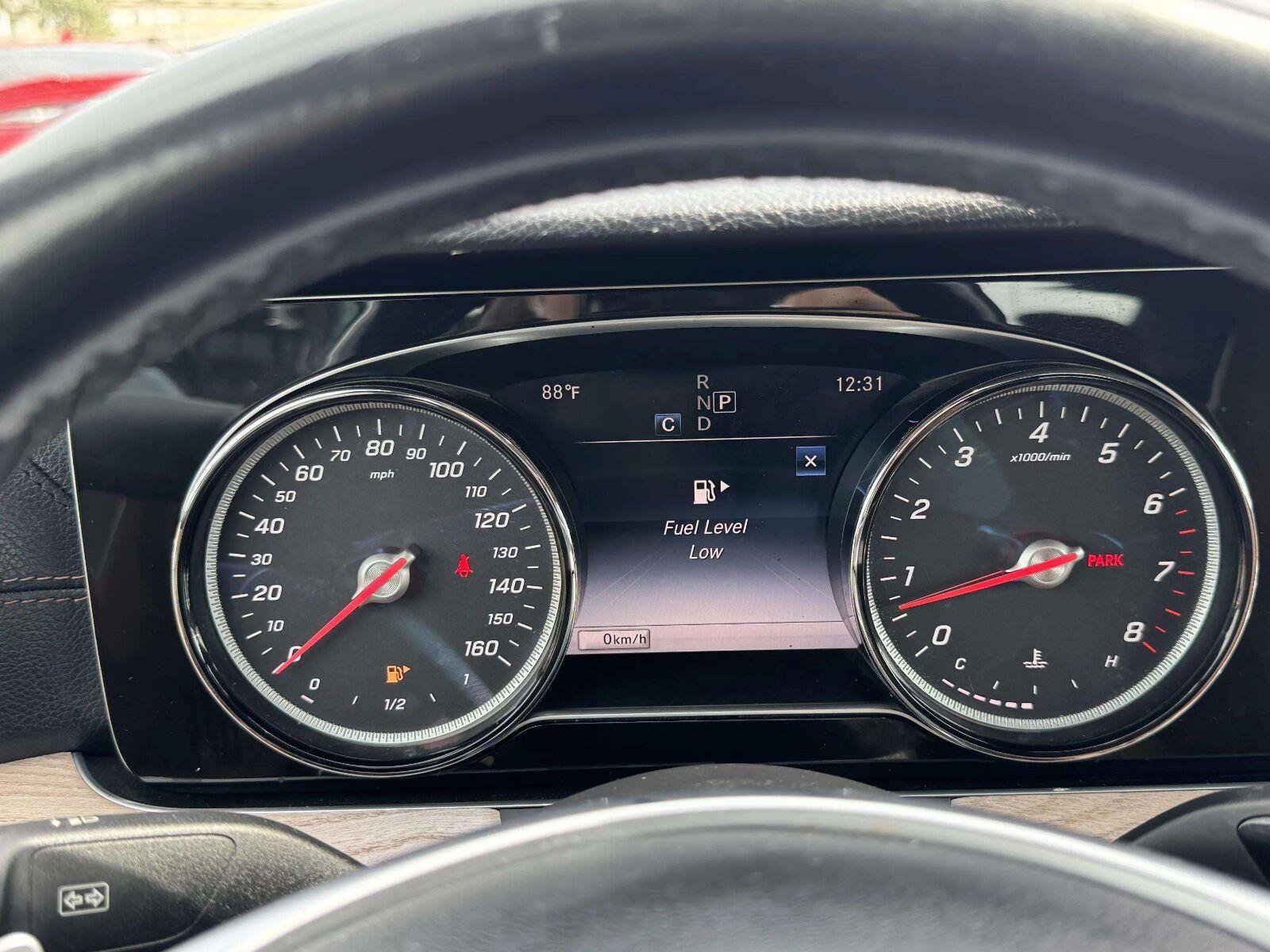 Used 2018 Mercedes-Benz E 400 Coupe image 13