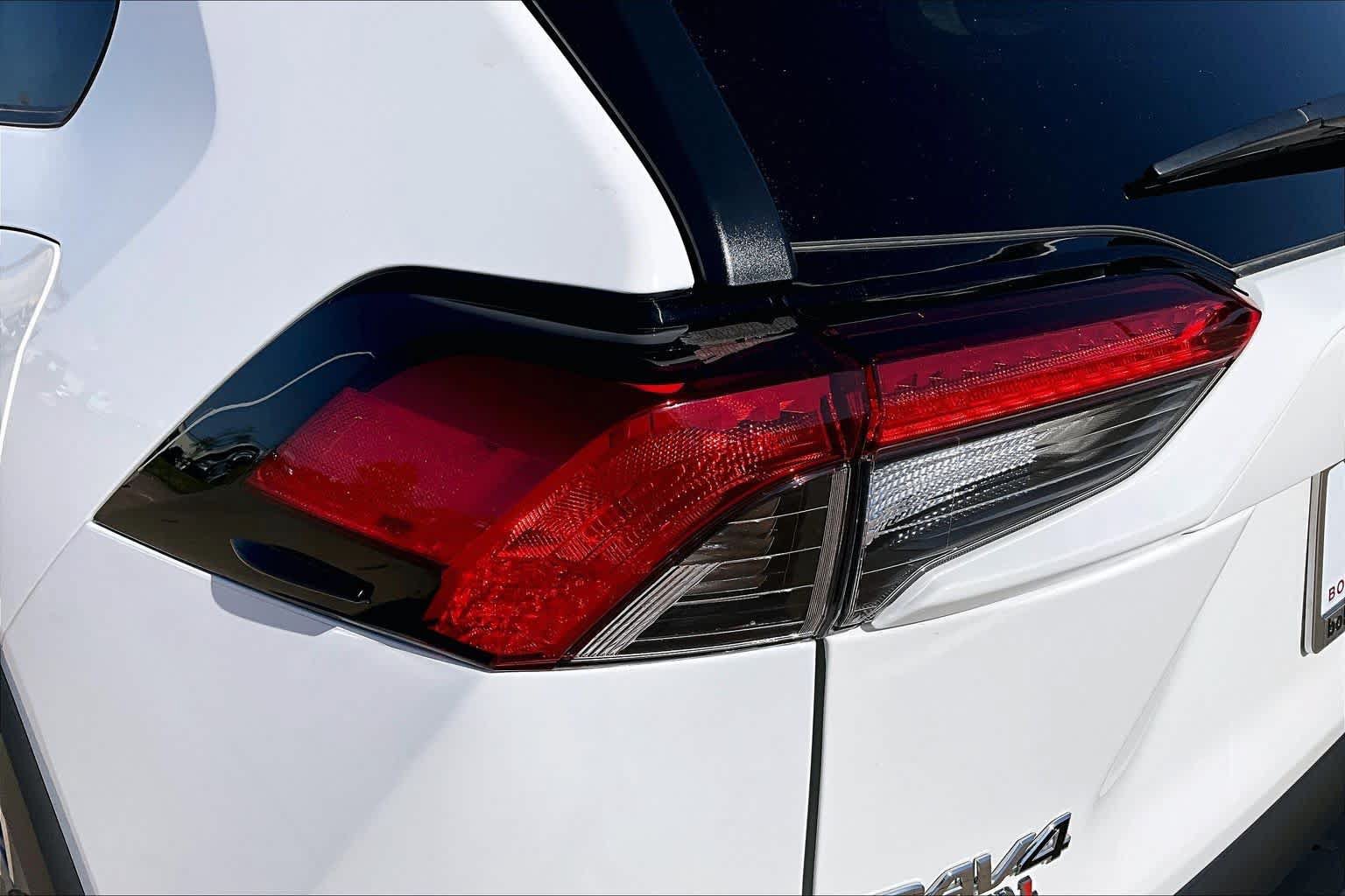 Used 2025 Toyota RAV4 XLE AWD/4WD image 27