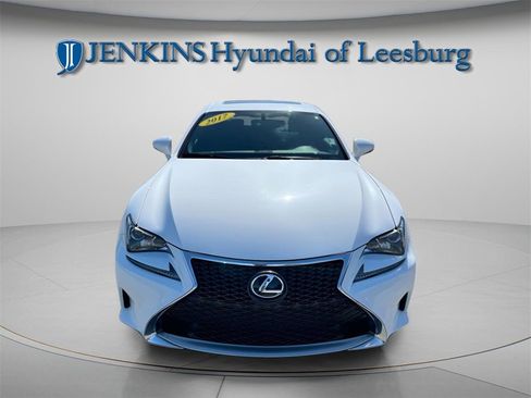 Used 2016 Lexus RC 200t image 2