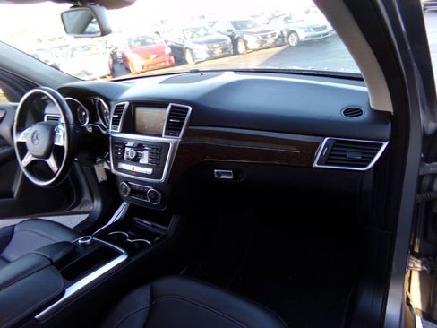 Used 2014 Mercedes-Benz ML 350 4MATIC image 30