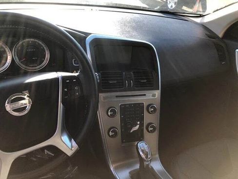 Used 2013 Volvo XC60 3.2 image 20