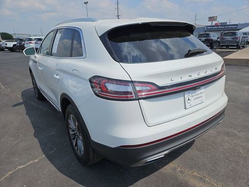 Used 2022 Lincoln Nautilus AWD w/ Premium Package image 5