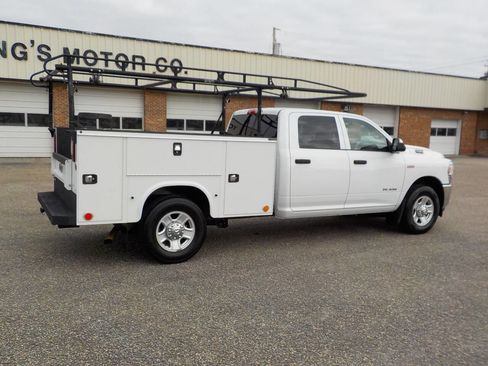 Used 2021 RAM 2500 Tradesman w/ Chrome Appearance Group image 6