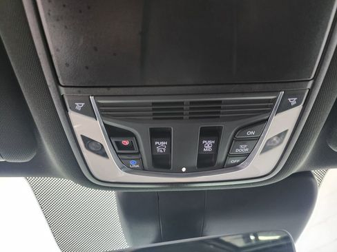 Used 2022 Acura RDX A-Spec AWD/4WD image 23