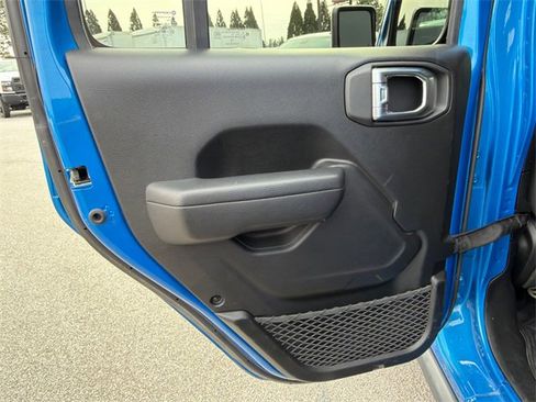 Used 2023 Jeep Wrangler Unlimited Sport image 22