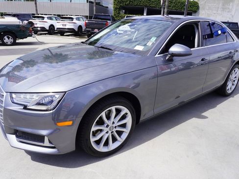 Used 2019 Audi A4 2.0T Premium w/ Convenience Package image 4