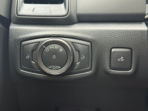 Used 2020 Ford Ranger XL RWD image 29
