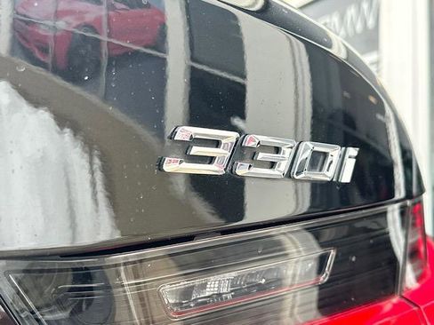 Certified 2021 BMW 330i xDrive Sedan w/ Convenience Package image 34