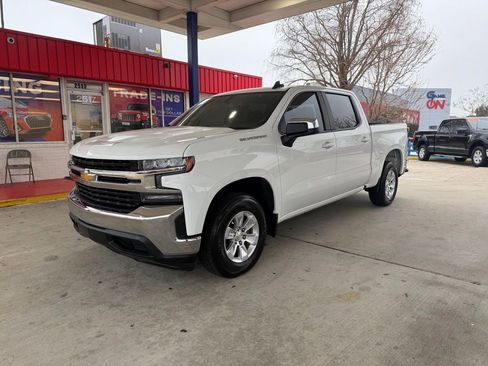 Used 2020 Chevrolet Silverado 1500 LT image 8