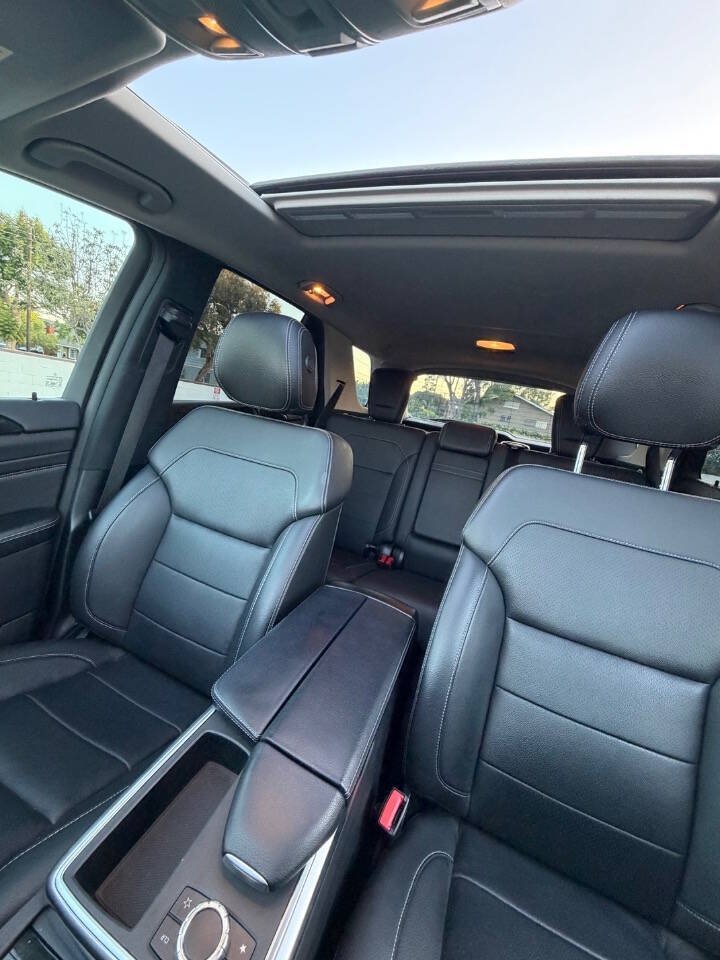 Used 2015 Mercedes-Benz ML 350 4MATIC w/ Premium 1 Package image 14