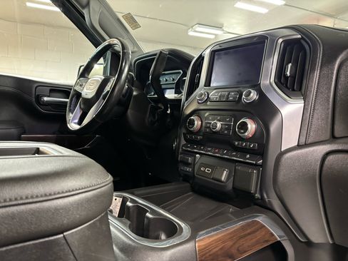 Used 2019 GMC Sierra 1500 SLT w/ SLT Premium Package image 18